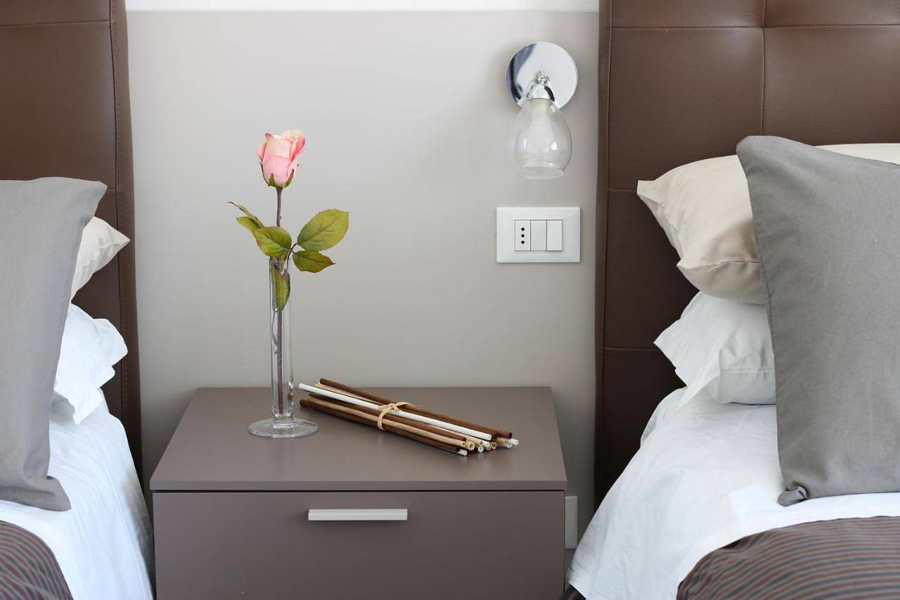 Single Room with Private Bathroom in San Donnino, Campi Bisenzio