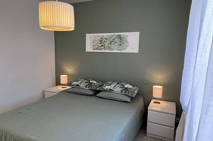 Location de vacances pour 6 personnes, avec jardin à Cers - 2