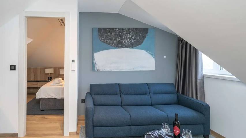 Vacation apartment for 5 people in Cavtat