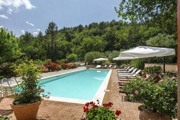 Cottage für 2 Personen, mit Pool und Garten sowie Terrasse - 1