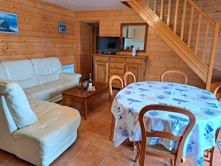 Location de vacances pour 8 personnes, avec terrasse, animaux acceptés à Cléder - 3