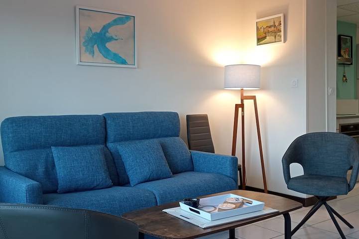 Appartement entier, Bel appartement R D C vue mer récemment rénové. in Saint-Cast-le-Guildo, Région de Dinan