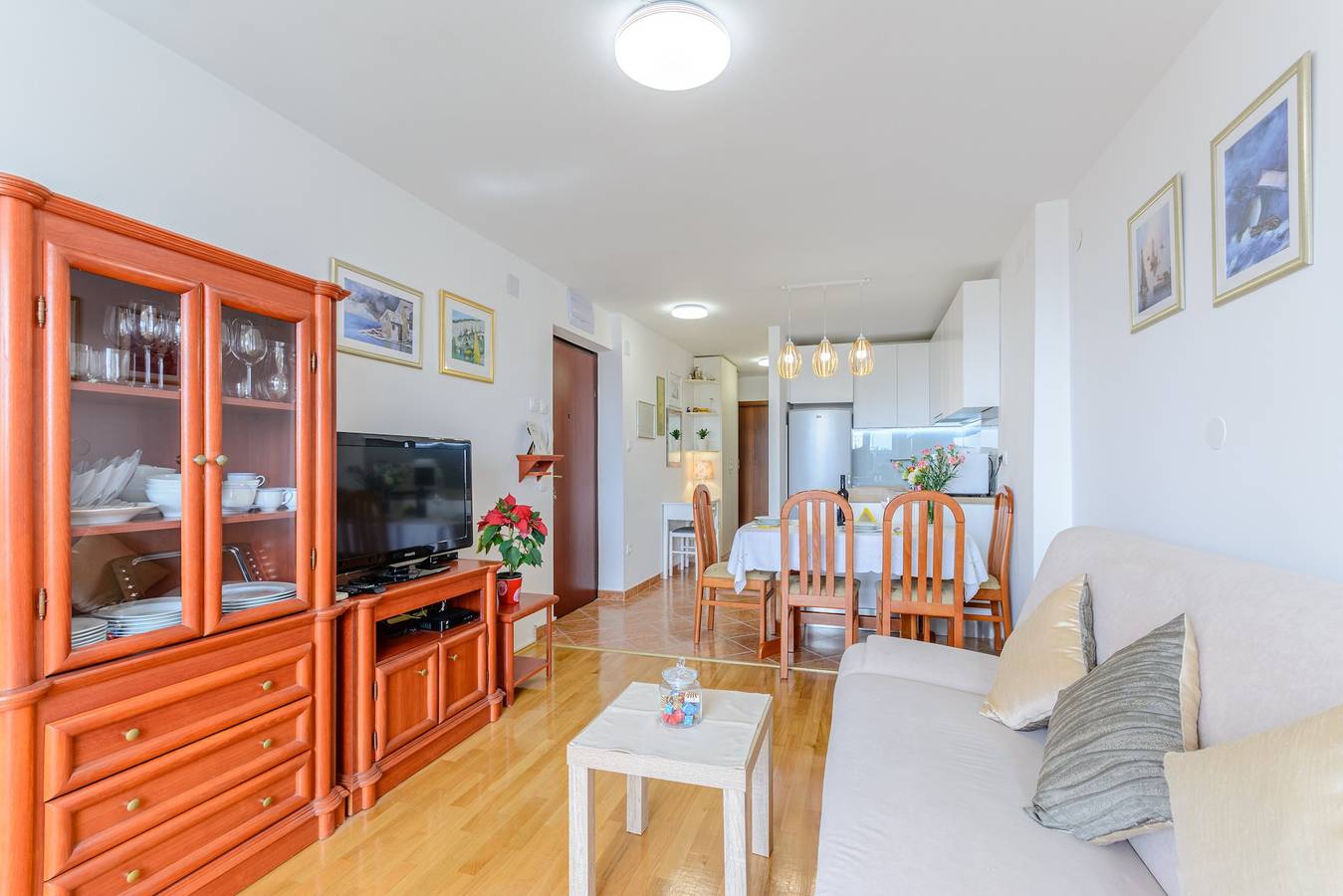 Appartement entier, Appartement de vacances pour 2 personnes avec vue sur l’océan in Split, Split-Dalmatie