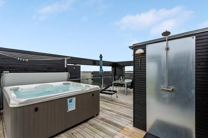 Ferienhaus für 8 Personen, mit Terrasse und Sauna sowie Whirlpool auf Rømø - 2