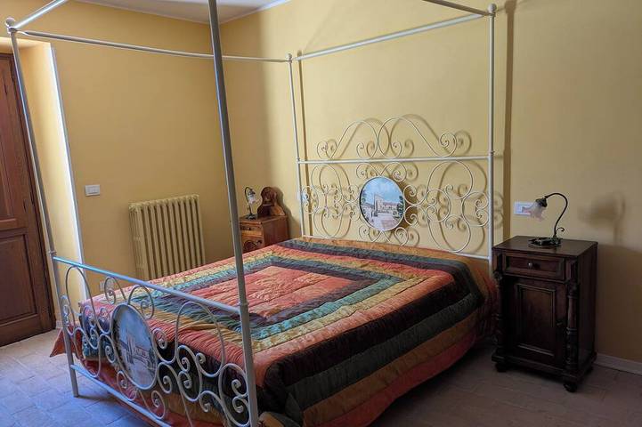 Ferienwohnung für 2 Personen, mit Garten und Pool