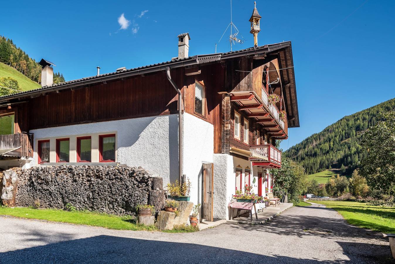 Ganze Wohnung, Haustierfreundliches 'Stifterhof Apartment Mathilda' in Ahrntal, Zillertaler Alpen