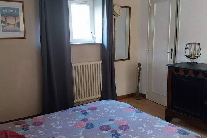 Gîte pour 2 personnes, avec jardin à Ploufragan - 2