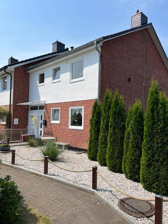 Ferienwohnung für 8 Personen, mit Balkon in Norderstedt - 2