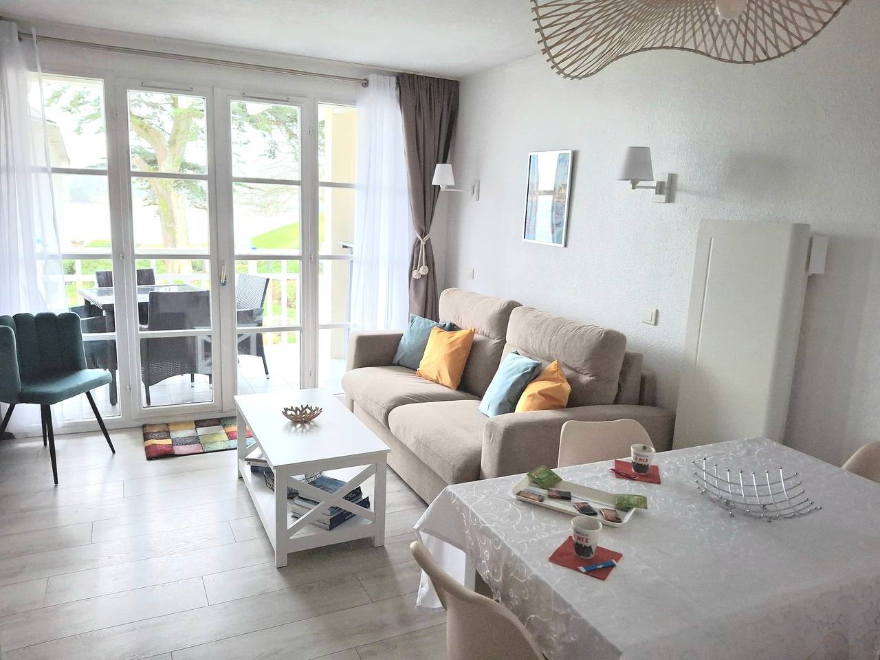 Appartement entier, Les Mouettes Marines Bénodet : Appartement vue mer (50 m de la plage) in Bénodet, Région de Quimper
