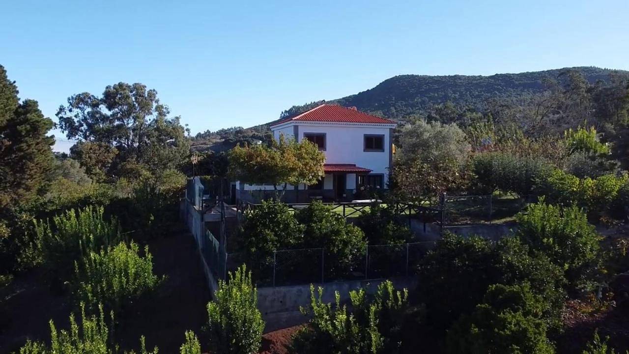 Villa Arrebol Azul in Zumacal, Valleseco