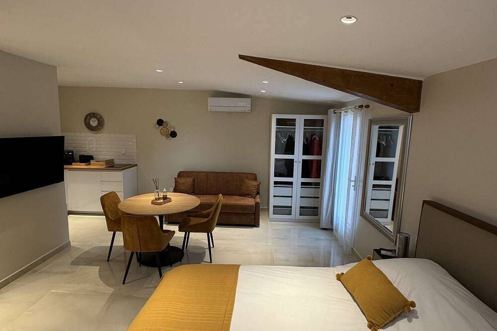 Ganze Wohnung, Maison Dhôtes - Studio Tout Équipé Avec Balcon in Ceyreste, Marseille und Umgebung