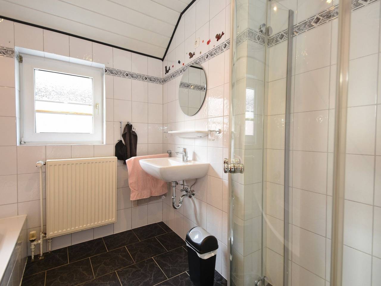 Ganze Ferienwohnung, Ferienwohnung Jägerweg,75115 in Westoverledingen, Emsland