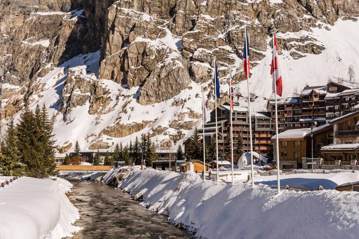 Gîte pour 4 personnes, avec terrasse à Val-d'Isère - 2