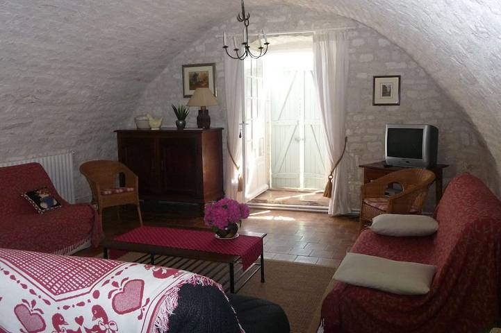 Gîte pour 13 personnes, avec jardin et terrasse à Valprionde - 2