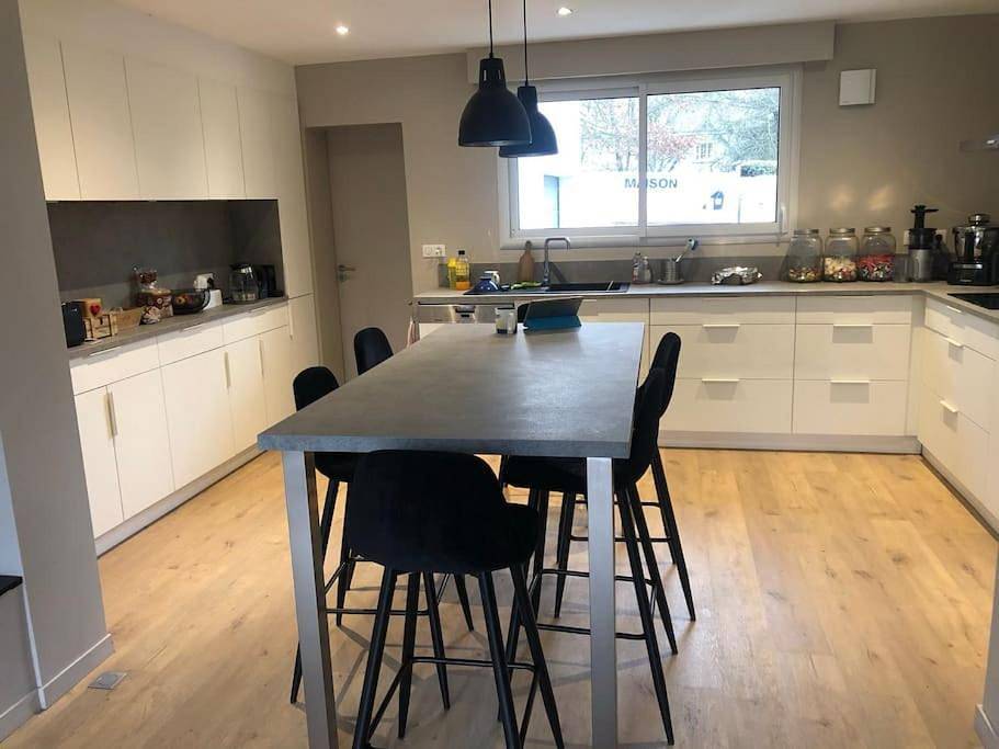 Villa with Private Pool in Carquefou, Région de Nantes