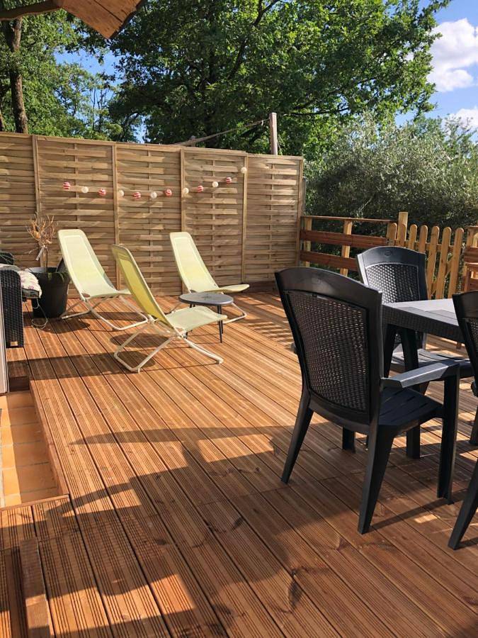 Location de vacances pour 8 personnes, avec jardin et bassin pour enfant ainsi que piscine et vue à Cublac - 2