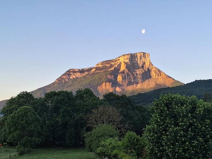 Gîte pour 7 personnes, avec vue à Saint-Baldoph