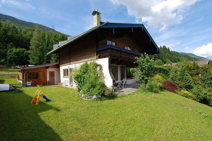 Ferienhaus für 23 Personen, mit Garten und Balkon, mit Haustier