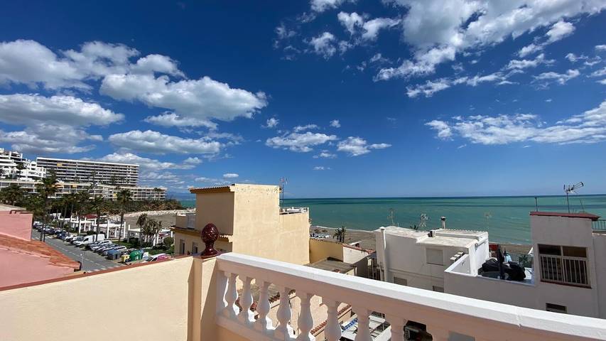 Apartamento para 6 personas, con Balcón en Playa de La Carihuela