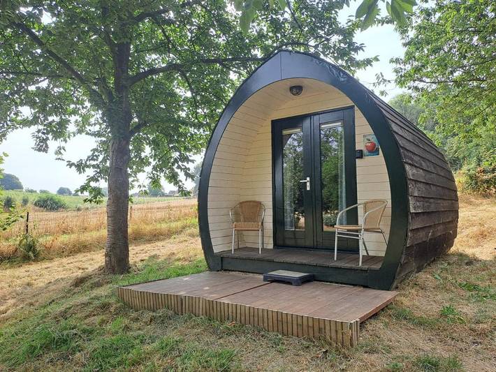 Gîte pour 2 personnes, avec Terrasse ainsi que Jardin et Vue à Aix-la-Chapelle