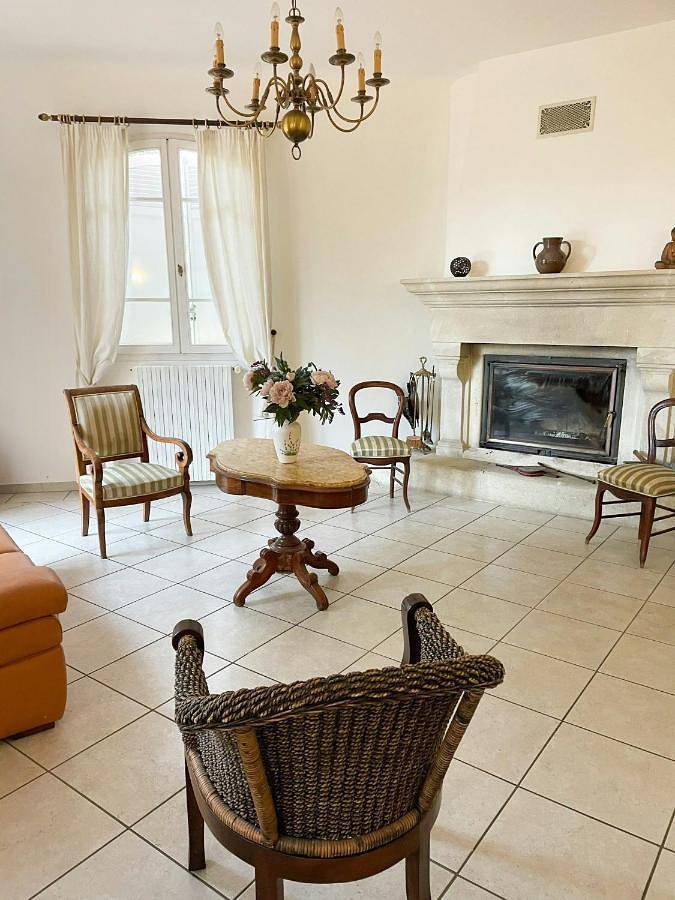 Location de vacances pour 10 personnes, avec jardin et terrasse à Oraison - 3