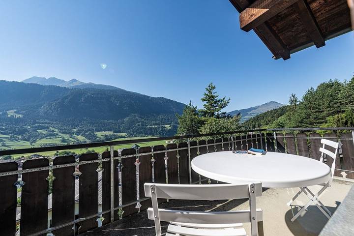 Entire holiday apartment, Mira Piz Mundaun - 3 room apartment in Sagogn, Flims Laax Falera