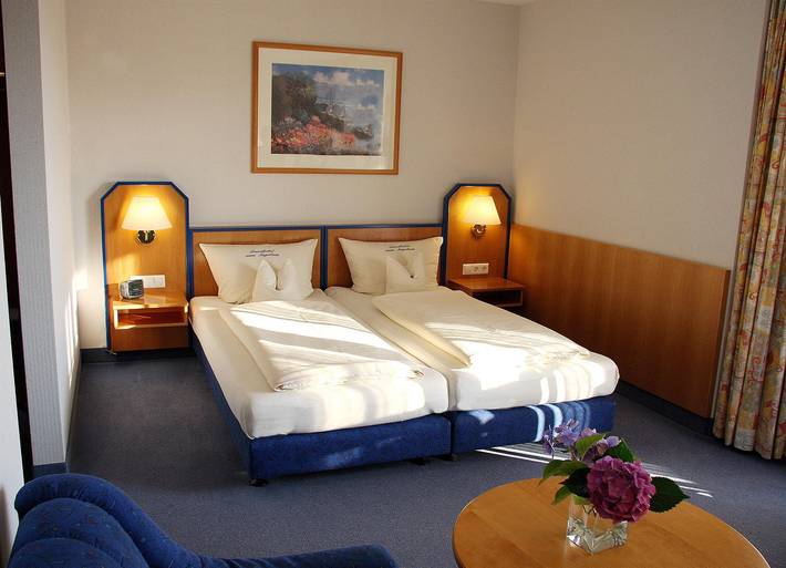 Hotel für 2 Personen, mit Sauna und Terrasse sowie Ausblick, mit Haustier in Bergisches Land - 4