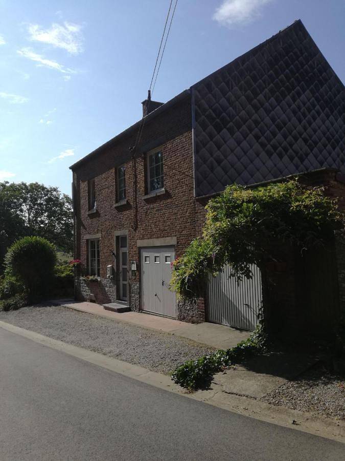 Chambre d’hôte pour 4 personnes, avec Terrasse à Gerpinnes