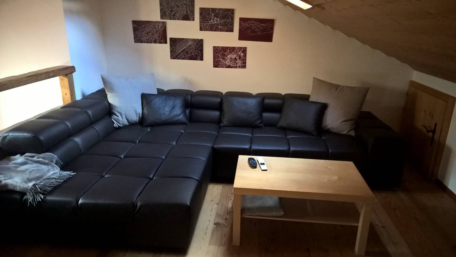 Entire holiday apartment, Ferienwohnung Chasa Plazzöl 4 - Apartment for 6 people in Scuol, Lower Engadine