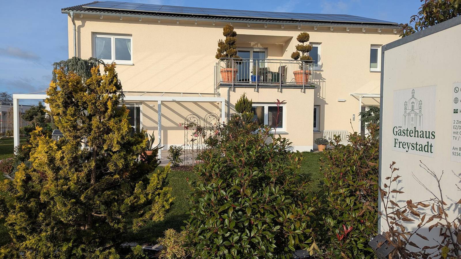 Ganze Ferienwohnung, Gästehaus Freystadt - Doppelzimmer Ost in Freystadt, Ostbayern