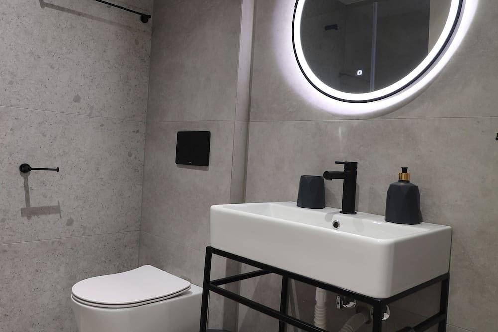 Hel leilighet, Brand new apartment in the city center in Thessalonikiregionen