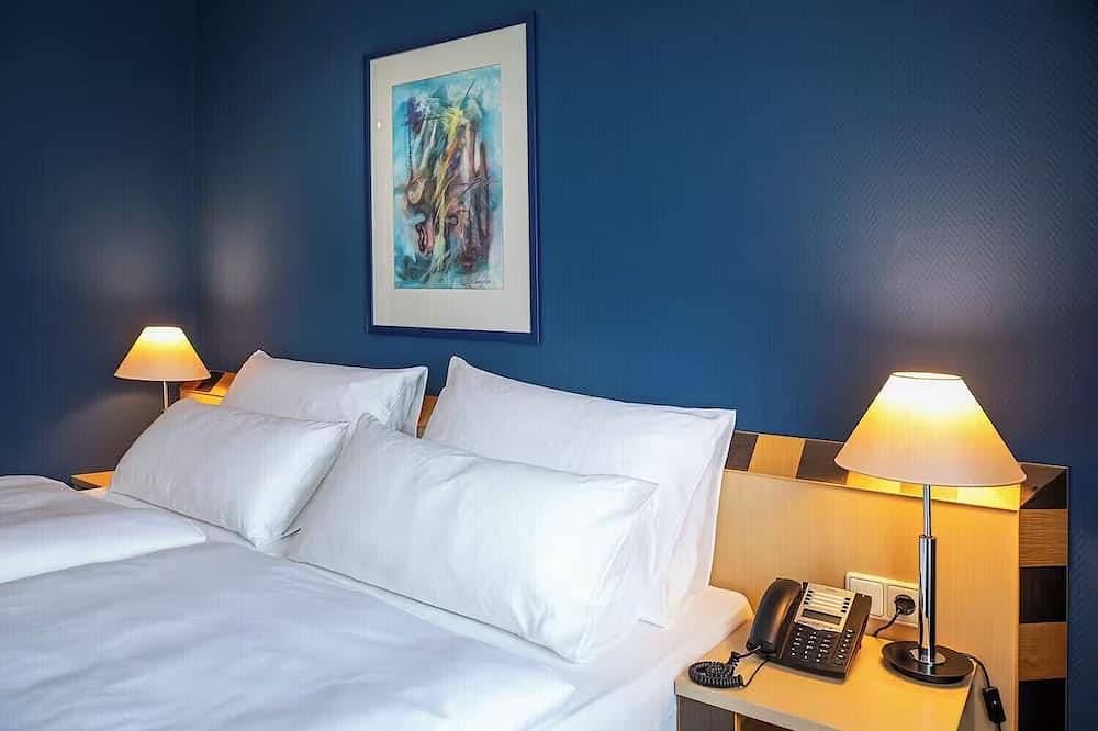 Bright Room w/ Relaxing Décor, Near Elbe Castles – Great for Solo Travelers in Laubegast, Dresden