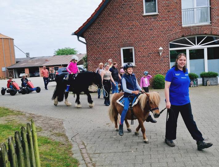 Ferienhaus für 6 Personen, mit Sauna und Terrasse sowie Garten in Nordrhein-Westfalen - 2