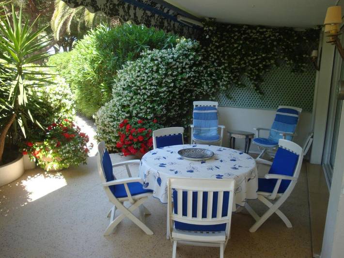 Gîte pour 4 personnes, avec jardin et terrasse dans Port Pierre Canto Cannes