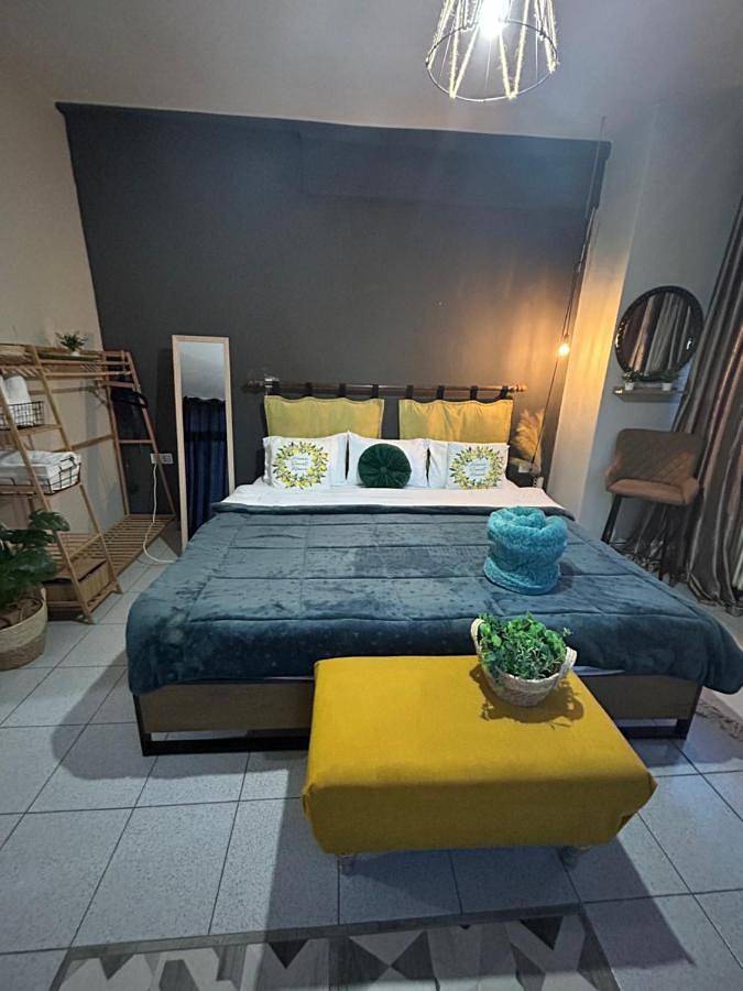 Gîte pour 2 personnes, avec terrasse et vue, animaux acceptés à Serrès - 2