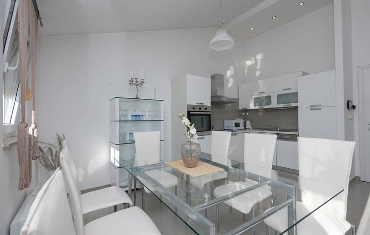 Ferienhaus für 10 Personen, mit Pool und Garten an der Makarska Riviera - 3