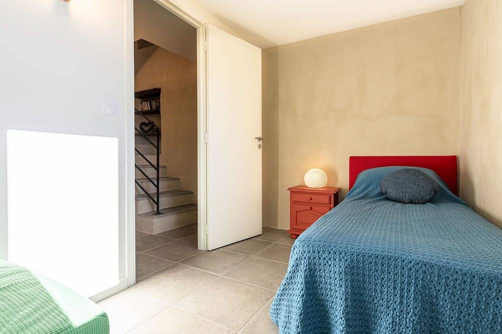 Casa Serena in San-Giuliano, Corte und Umgebung