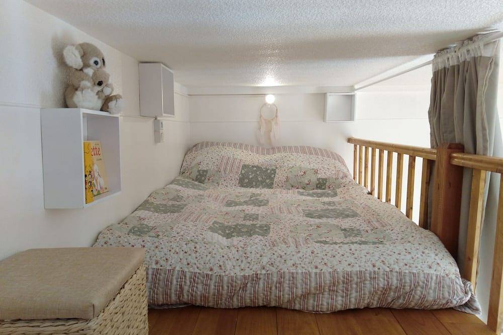Appartement entier, Un esprit chalet en cœur de ville. in Luchon-Superbagnères, Bagnères-de-Luchon