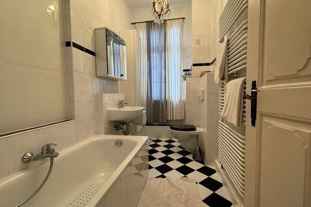 Ganze Wohnung, Ferienwohnung im Herzen von Speyer in Speyer, Rheinebene