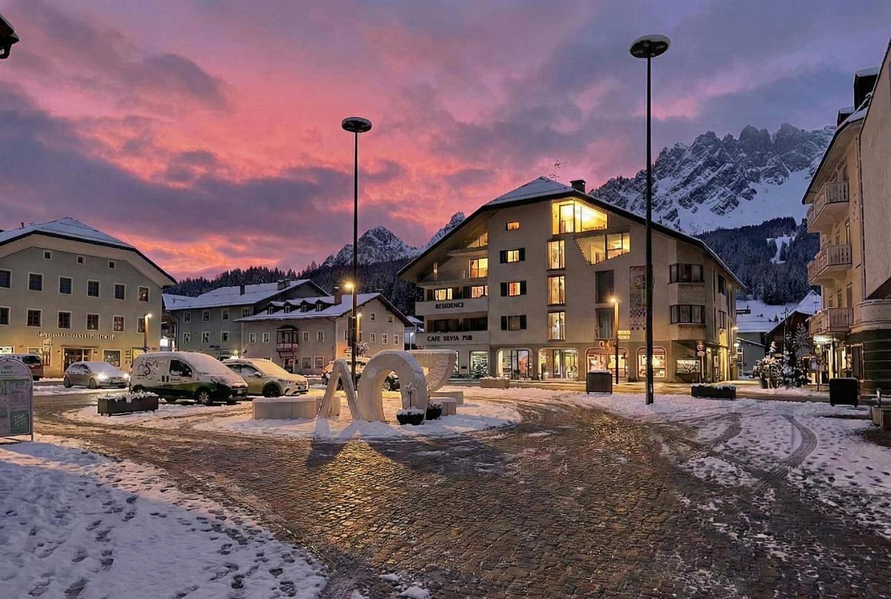 Post Residence - Home of Memories - Dolomites in San Candido, Karnischer Hauptkamm