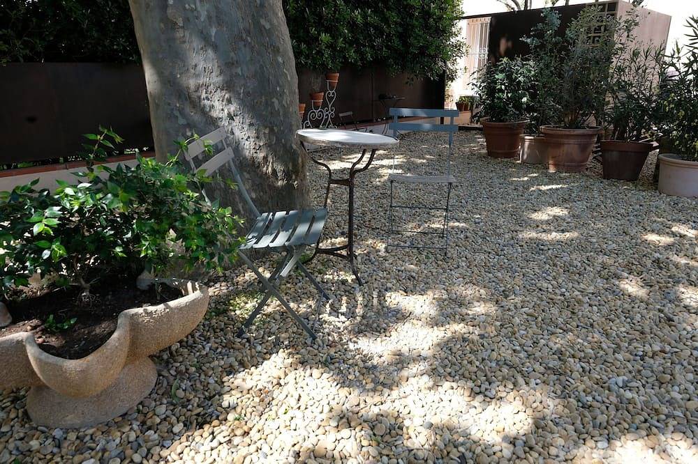 Gite de standing climatisé, 4 ch, avec terrasse privative et piscine partagée in Perpignan, Côte méditerranéenne (France)
