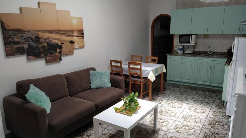 Gîte pour 4 personnes, avec vue et terrasse à Orzola - 2