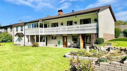 Ferienhaus für 8 Personen, mit Balkon und Garten sowie Sauna in Lessebo und Umgebung