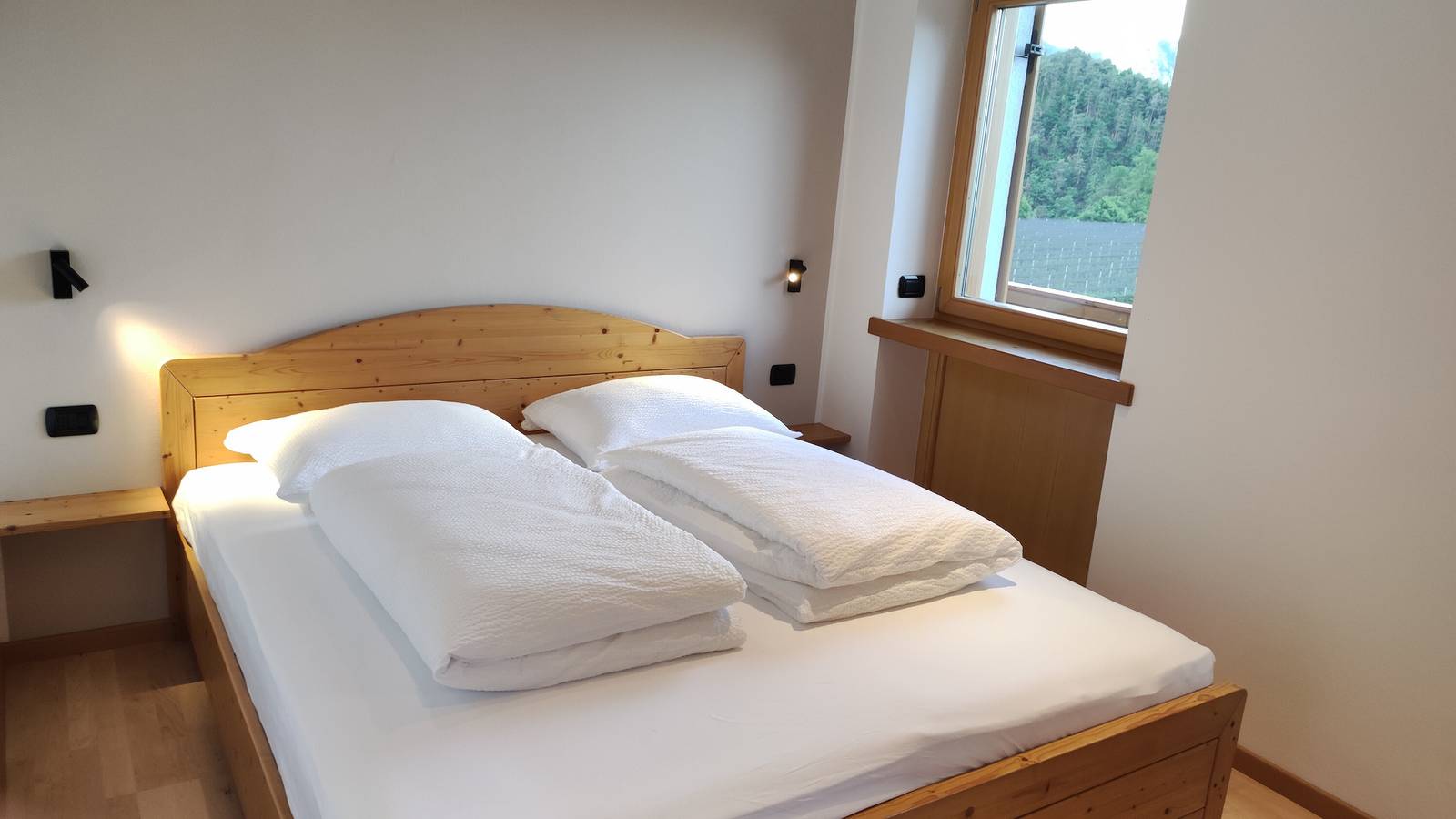 Ganze Wohnung, Ferienwohnung 'Kastanienhain' mit Bergblick, Wi-Fi und Klimaanlage in Leifers, Eggental