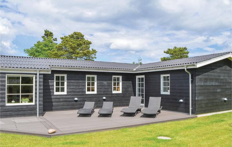 Ferienhaus für 10 Personen, mit Whirlpool und Terrasse sowie Garten in Øster Hurup - 4