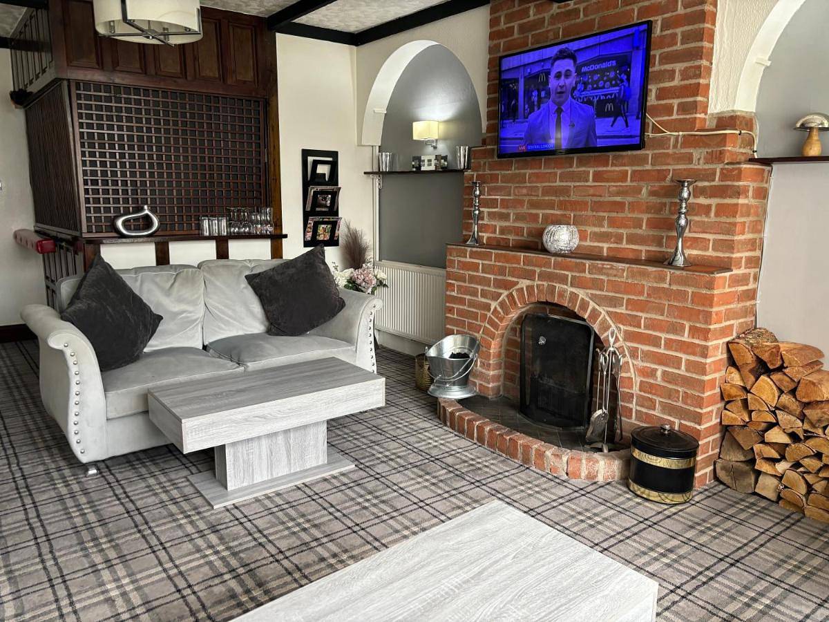 Twin Room with Shower in Skegness, Lincolnshire