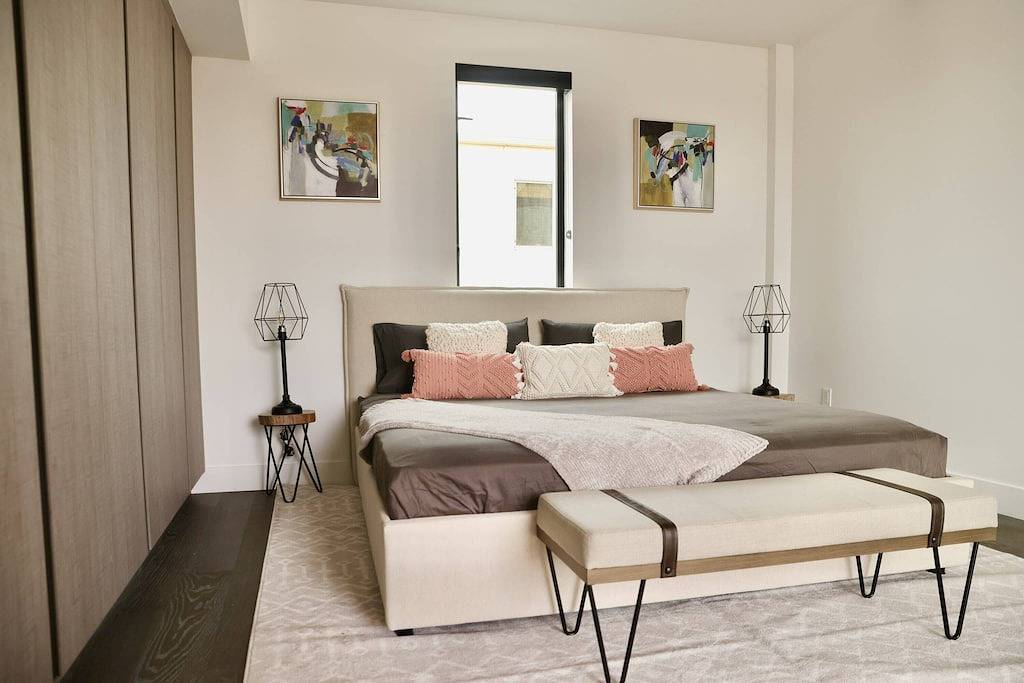 Casa Rosada by Oraklus in Marina del Rey, Los Angeles