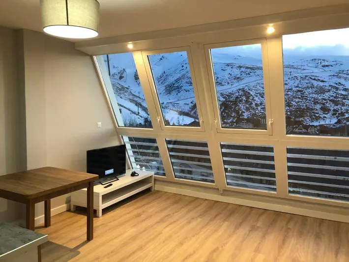 Apartamento de vacaciones para 6 personas, con terraza y vistas - 1