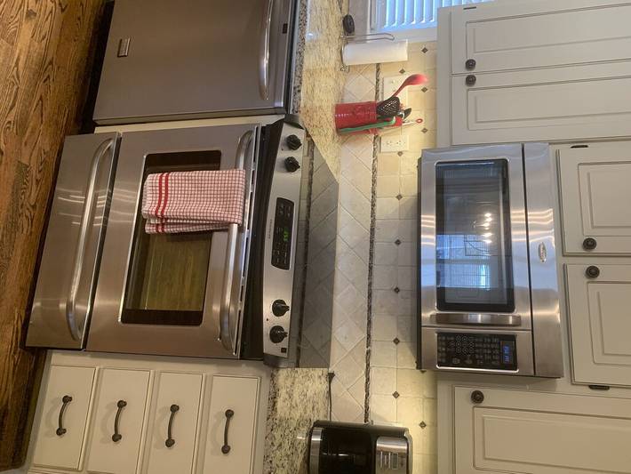 Vacation rental for 14 people in Lake Oconee