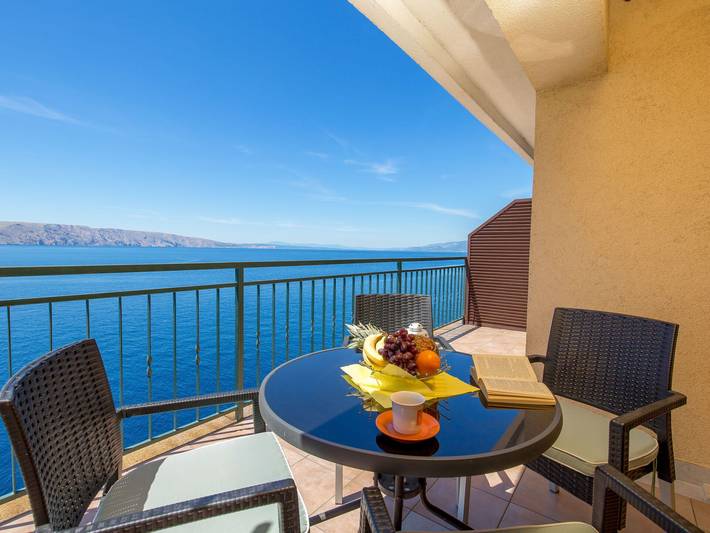 Ferienwohnung für 2 Personen, mit Garten und Pool in Kvarner Bucht - 4